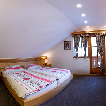 Apartments In Villa Flora Kranjska Gora Exterior photo