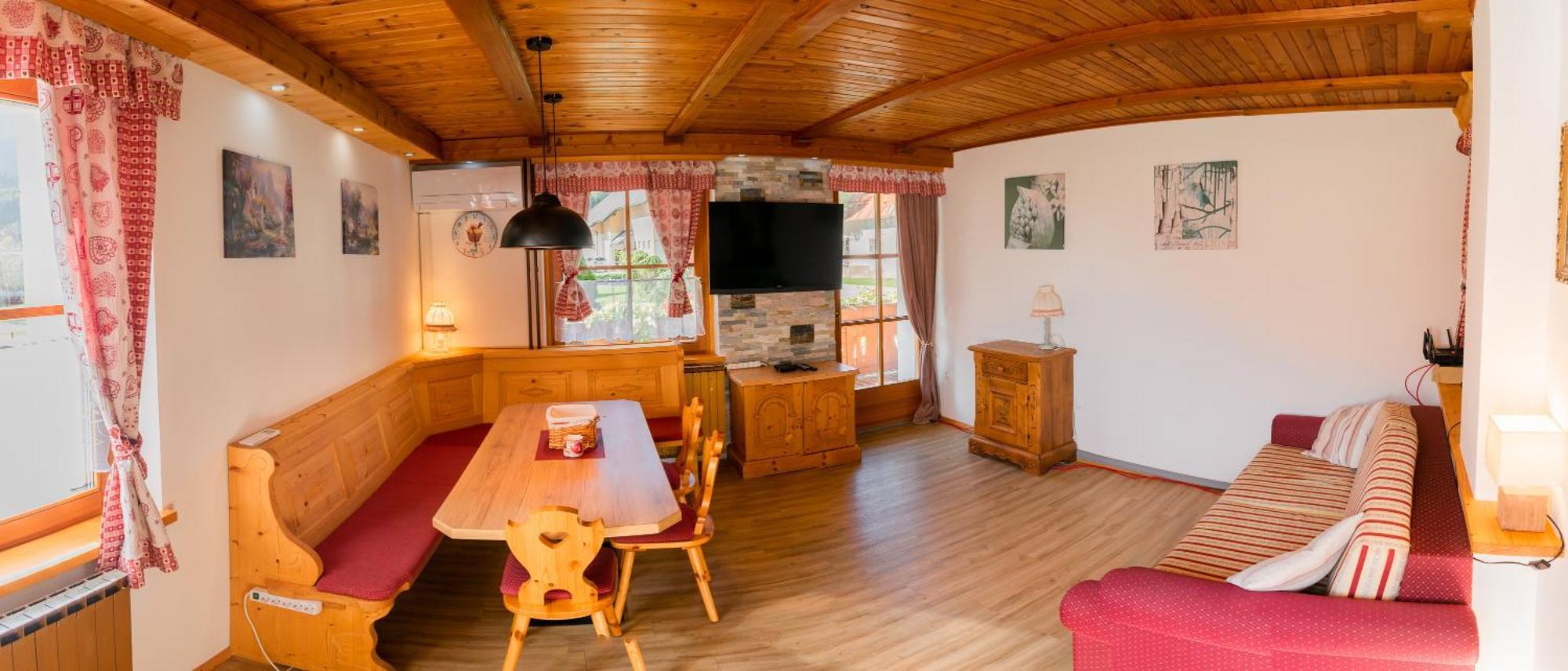 Apartments In Villa Flora *